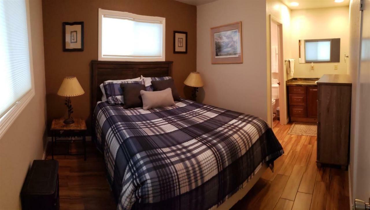 Birch Creek #1 - 1Br/1Ba - Down Canyon ジューンレイク エクステリア 写真